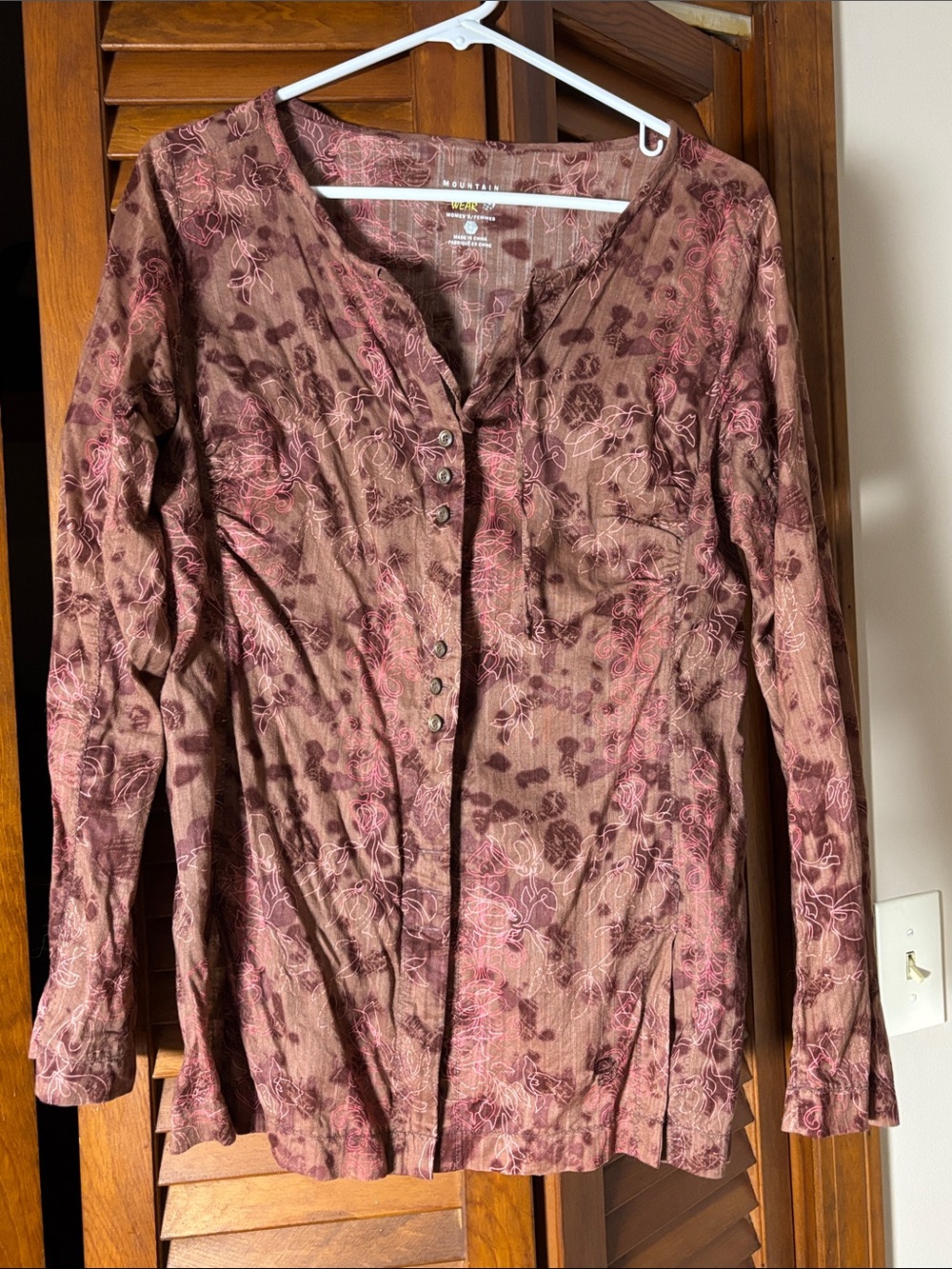 Mountain Hardwear Brown and Pink Floral Button-Front Shirt Womens small